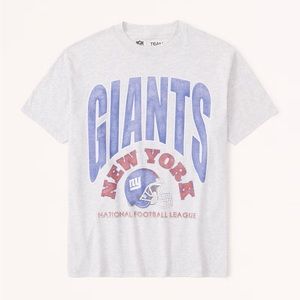 Abercrombie Oversized Boyfriend New York Giants Graphic Tee - NWT